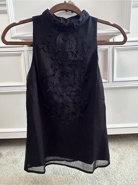 Trish Scully Women's Black Lace Appliqué High-Neck Camisole